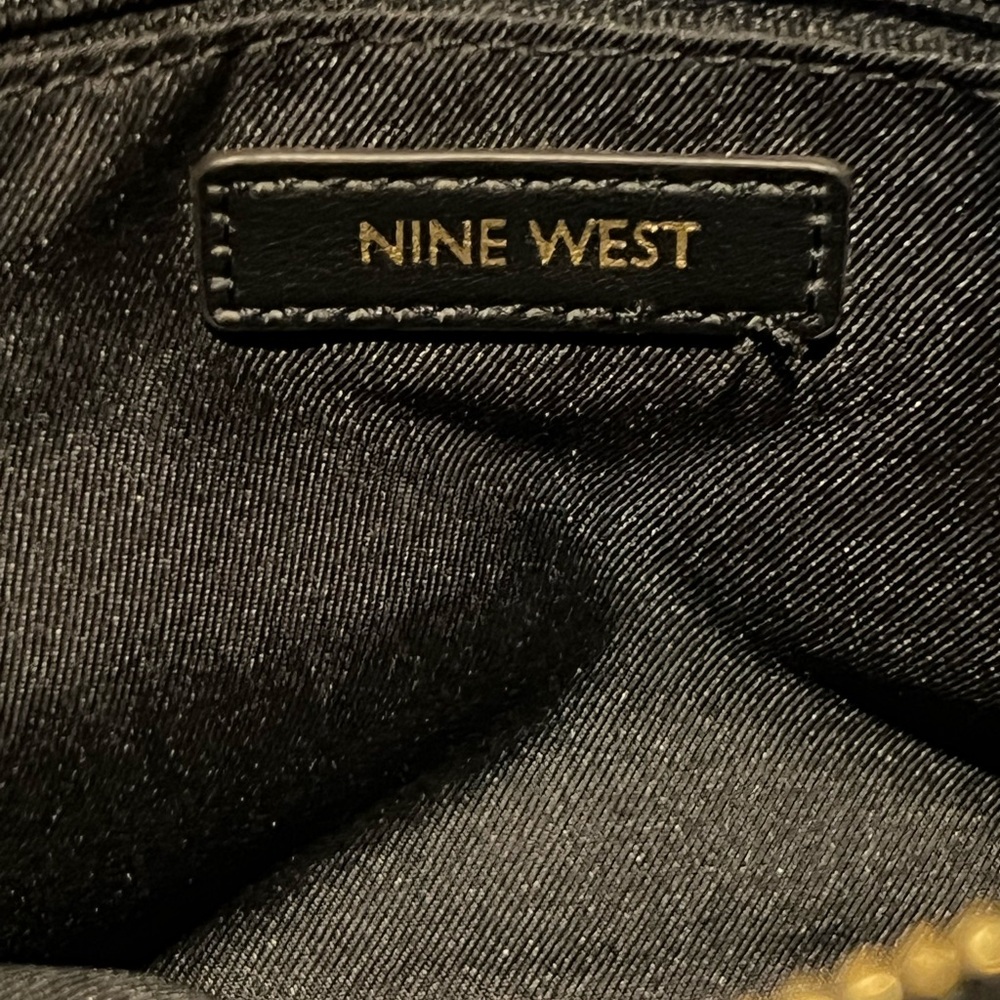 NINE WEST Cyra A-List faux-leather women's crossbody bag BLACK-See description - Picture 4 of 8